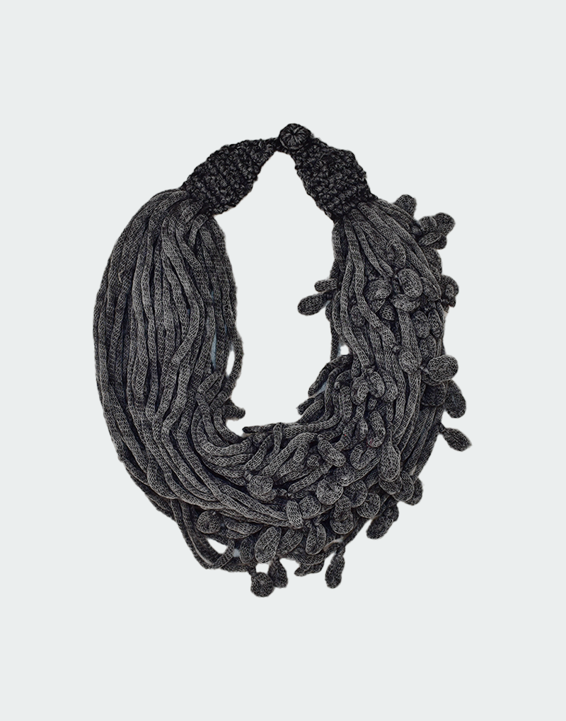 STRING COLLAR