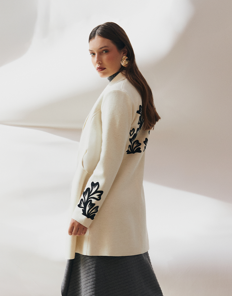 BROMELIA COAT
